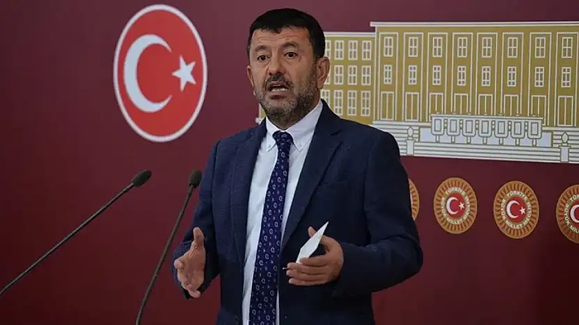 Bakan CHP'ye Laf Yetiştireceğine Dükkan ve Konutları Yetiştirsin