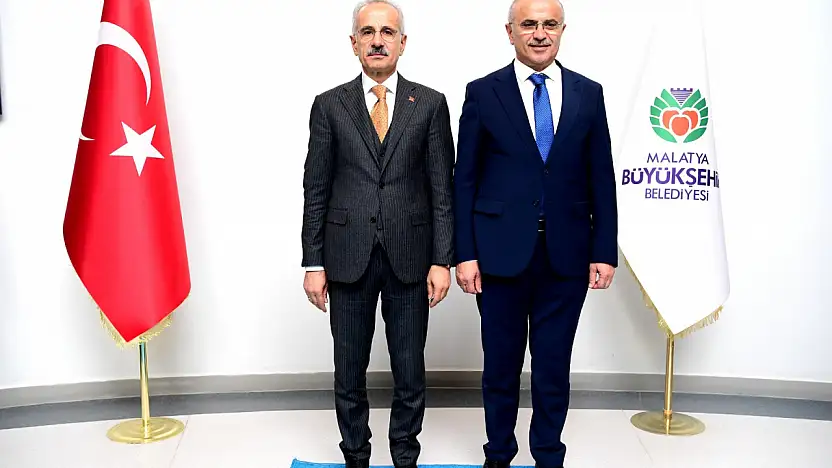 Bakan Uraloğlu'na Başkan Er'den Fahri Hemşehrilik Beratı