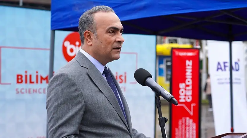 BARÜ'den 6 Şubat depremlerinin 3'üncü yılında 'Bilim Kafe' etkinliği