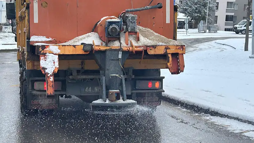 Battalgazi'de Kar Mesaisi: Belediye Ekipleri Sahada