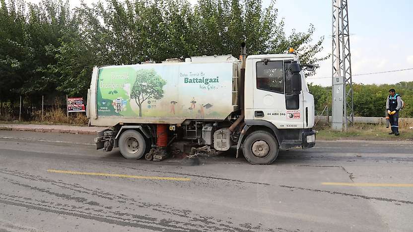 Battalgazi'de Temizlik Çalışmaları Sürüyor
