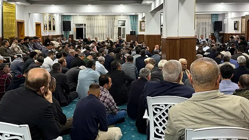 Büyük Mürşidi Kamil Ali Kara Efendinin Anısına Mevlidi-i Şerif Okutuldu