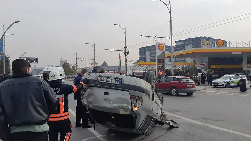 Çevreyolunda İki Farklı Kaza, 5 yaralı