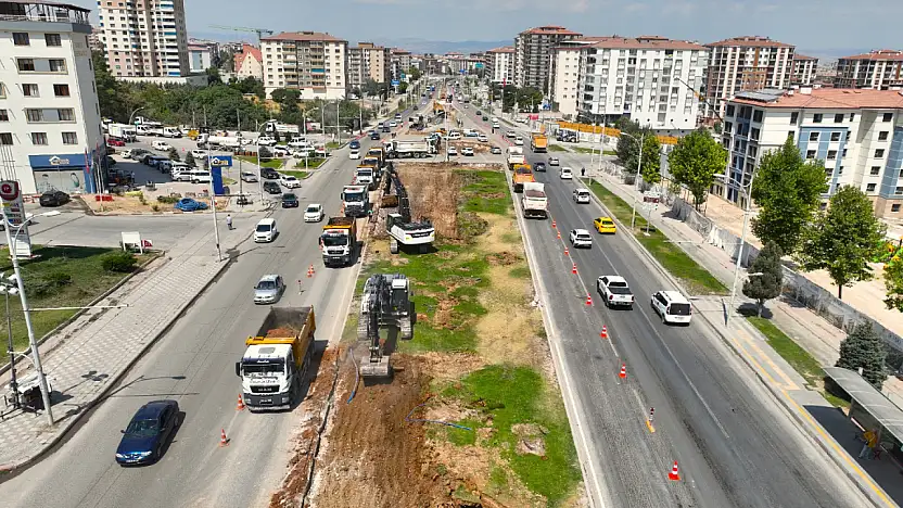 Çöşnük Kavşağı'nda Düzenleme Çalışmaları Devam Ediyor