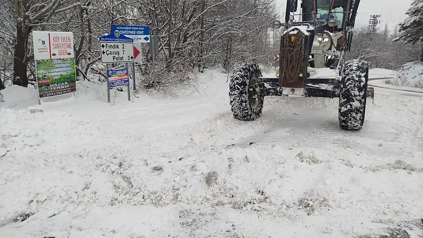 Darende'de Buzlanma Nedeniyle Taşımalı Eğitime Bir Gün Ara