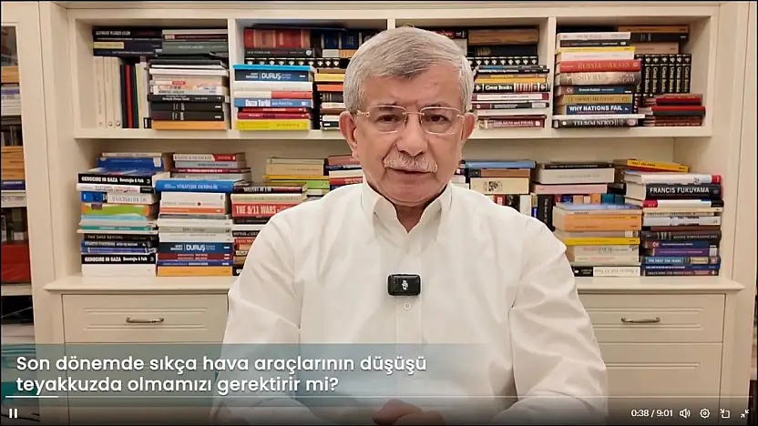 Davutoğlu'ndan Çarpıcı Uyarı: 'Sistemik depremin tam ortasındayız'