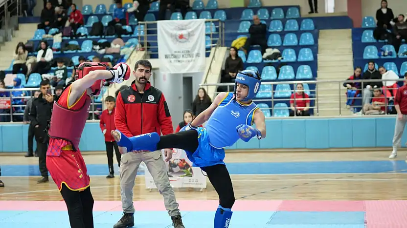 'Deprem Şehitleri İçin Minderde Anlamlı Buluşma'