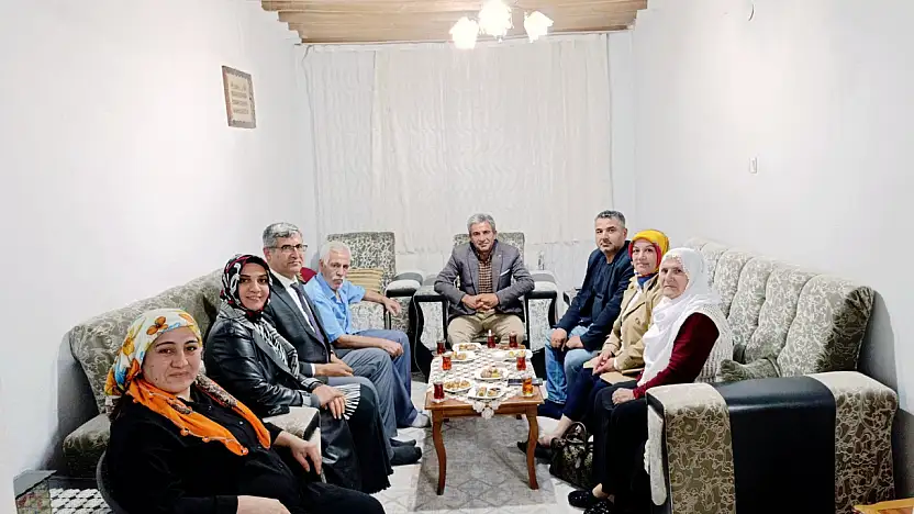 Duman'dan Partinin Emektarına Anlamlı Ziyaret