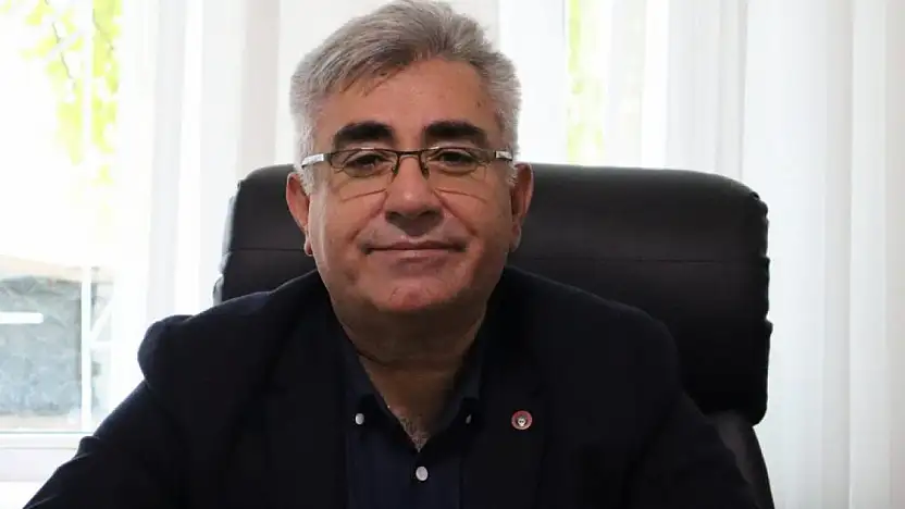 Eğitim-İş'ten MEB'e Tepki: 'Norm Fazlası Atamalar Hukuksuz, Öğretmenler Sürgün Ediliyor'