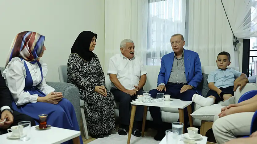 Erdoğan'dan Malatya'da Zengin Ailesine Ev Ziyareti