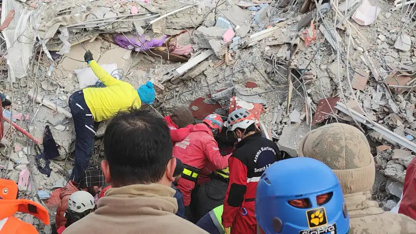 Ersel 2 Apartmanı Davasında 3 Kamu Görevlisine 8 Yıl 10 Ay 20 Gün Hapis