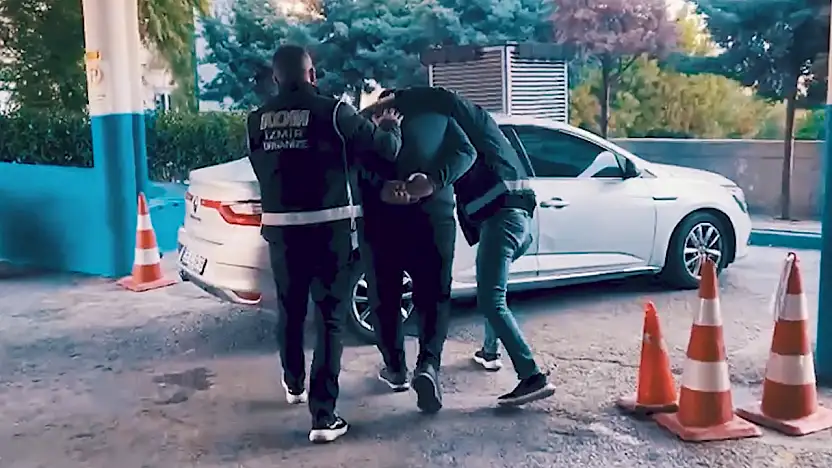 FETÖ'nün Emniyet Yapılanmasına Büyük Operasyon: 81 Gözaltı