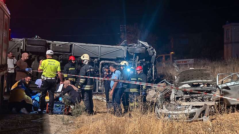Gaziantep'te Feci Kaza: 7 Kişi Hayatını Kaybetti, 13 Yaralı