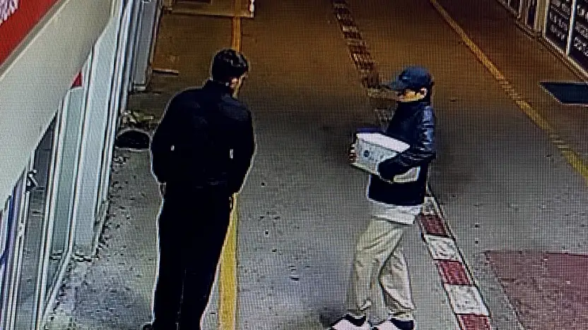 Geçici Ticaret Merkezi'nde Hırsızlık Kamerada