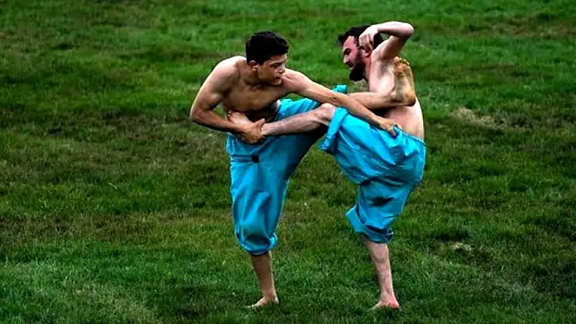 Geleneksel Sporlar Malatya'da Yaşatılıyor: Şalvar Güreşi Yardımcı Antrenörlük Kursu Başladı