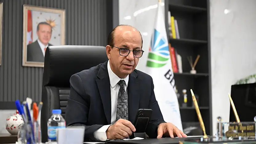 İlk 2000'e Giren 31 Öğrenciye Nakdi Destek Sağlanacak