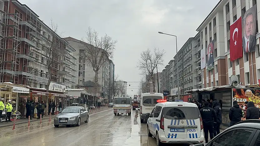İnönü Caddesi'ndeki Konteyner İşyerleri Taşınıyor