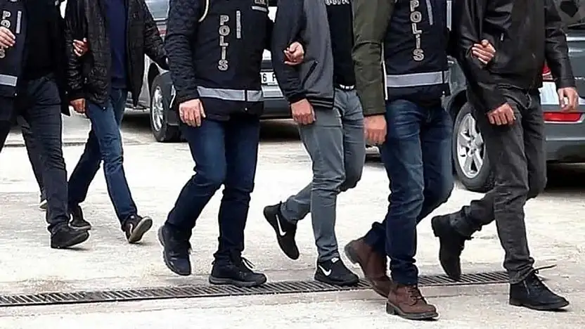 İstanbul'da DEAŞ Operasyonu: 12 İlçede 21 Adrese Baskın