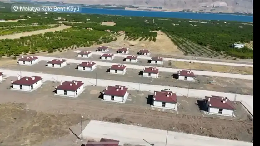 Kale İlçesi Bent Mahallesi'nde Yeni Evler Hak Sahiplerine Verildi