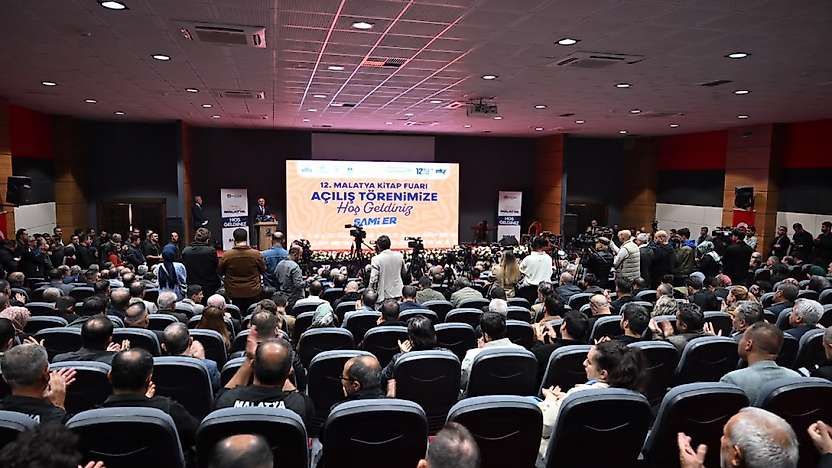 Kitapla Büyüyen, Okuyan Ve Üreten Bir Malatya Hedefimiz Var