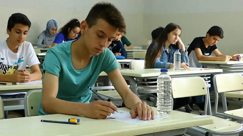 LGS'ye 1 milyonun üzerinde öğrenci başvuru yaptı
