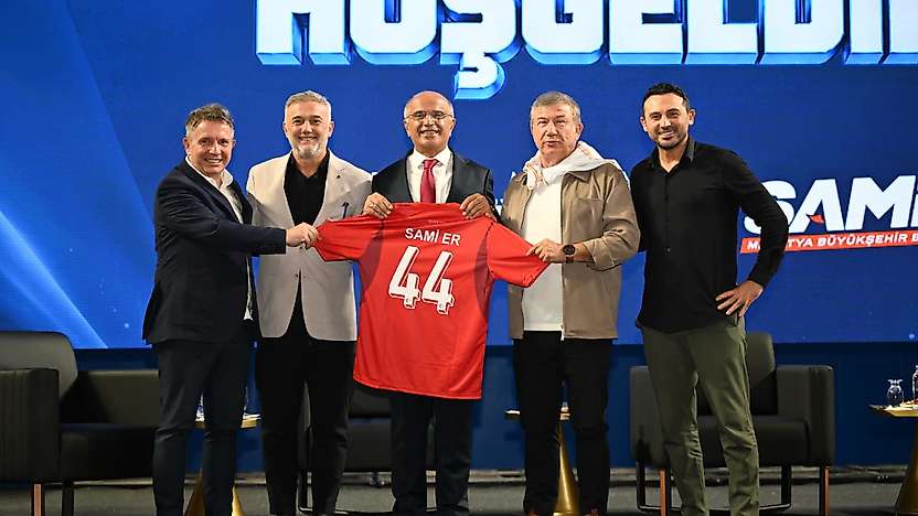 Malatya Büyükşehir Belediyesi Tarafından 'Spor Zirvesi' Düzenlendi
