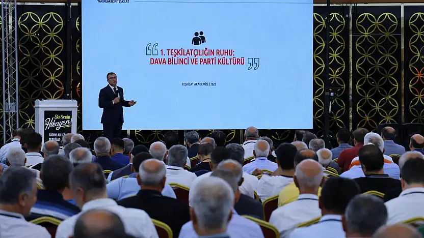 Malatya'da AK Parti Teşkilat Akademisi Eğitim Programı düzenlendi
