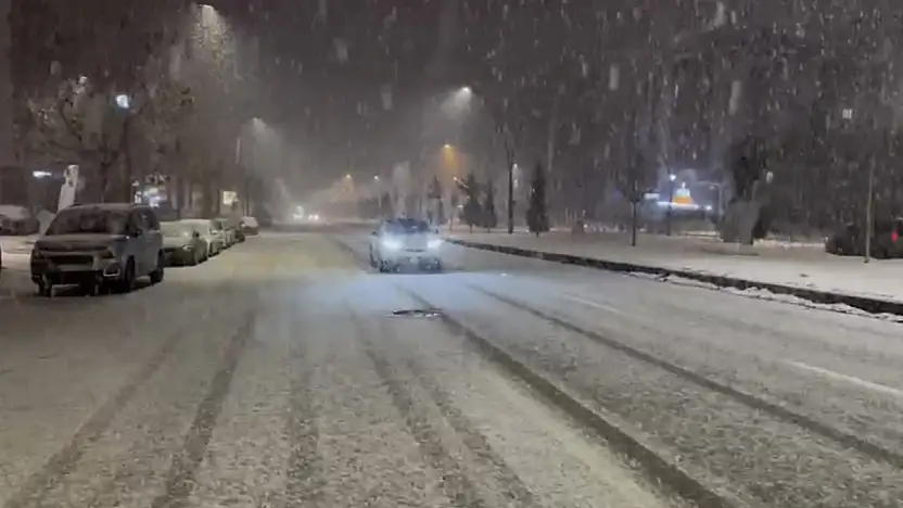 Malatya'da Kar Alarmı: Ekipler Sahada, Tedbirler Artırıldı