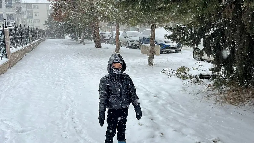 Malatya'da Kar Alarmı: Motosiklet ve Kuryelere 1 Günlük Trafik Yasağı
