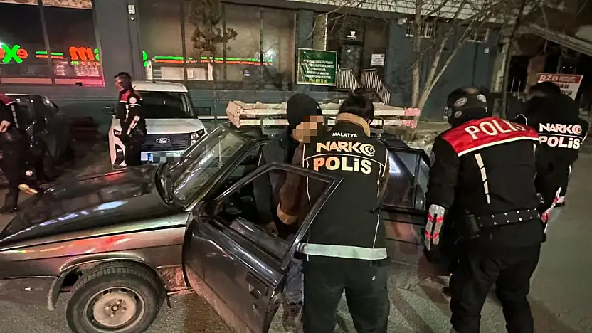 Malatya'da Sokak Satıcılarına Darbe: 8 Tutuklama