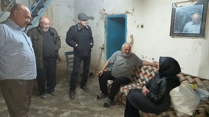 Malatya'da Yürek Isıtan Dayanışma: Depremzede Yaşlı Vatandaşa Kurumlardan Destek