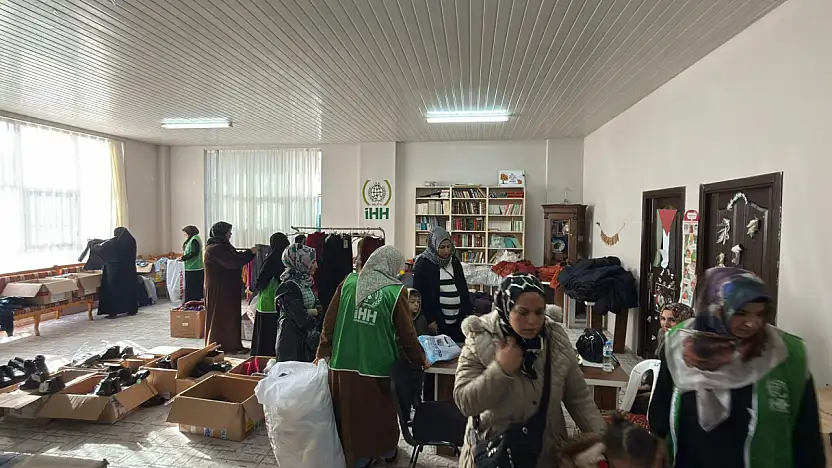 Malatya İHH'den Kış Öncesi Anlamlı Destek: Yetim ve İhtiyaç Sahiplerine Mont Dağıtımı