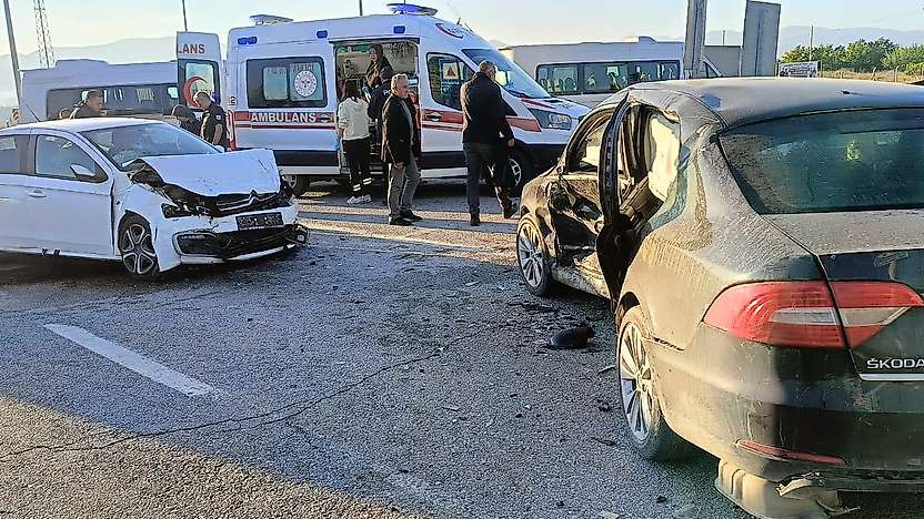 Malatya-Kayseri Yolunda Kaza: 6 Kişi Yaralandı
