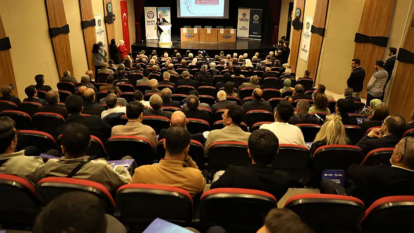Malatya Kent Konseyi 'Deprem Sonrası Göçün Yerel Yönetimler Açısından Avantajları ve Dezavantajları' Konusunu Ele Aldı