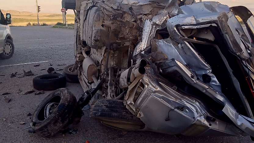 Malatya-Sivas Yolunda Feci Kaza! 1'i Ağır 3 Yaralı
