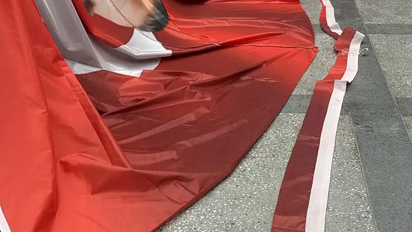 Malatya Valiliğinden 'Cumhuriyet Bayramı Posteri' Açıklaması