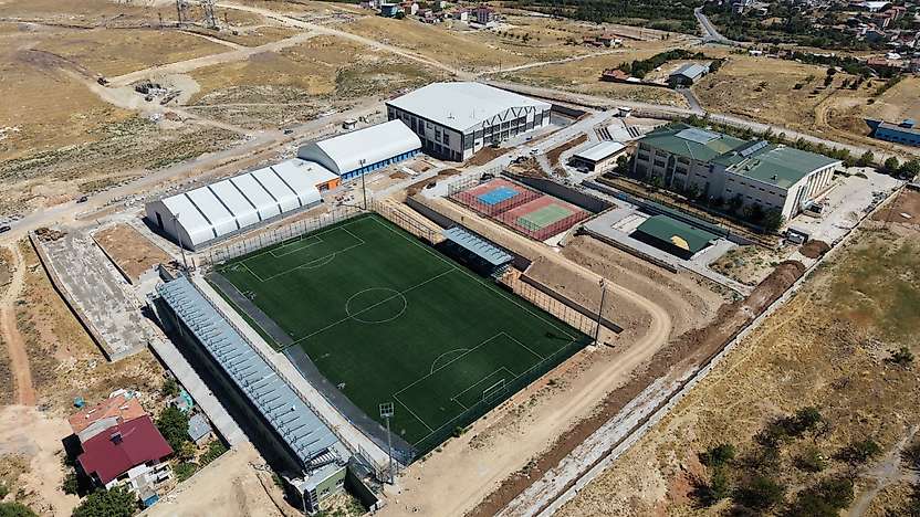 Malatya'ya 43 Yeni Spor ve Gençlik Yatırımı Geliyor