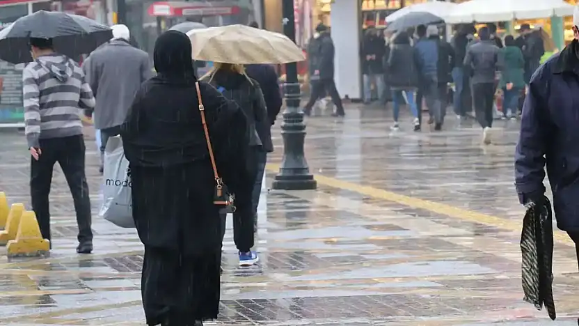 Meteoroloji'den 11 kente 'sarı' kodlu sağanak uyarısı