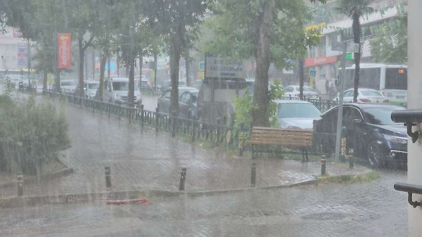 Meteoroloji uyardı: Doğu Akdeniz ve Güneydoğu Anadolu'da sağanak yağış bekleniyor
