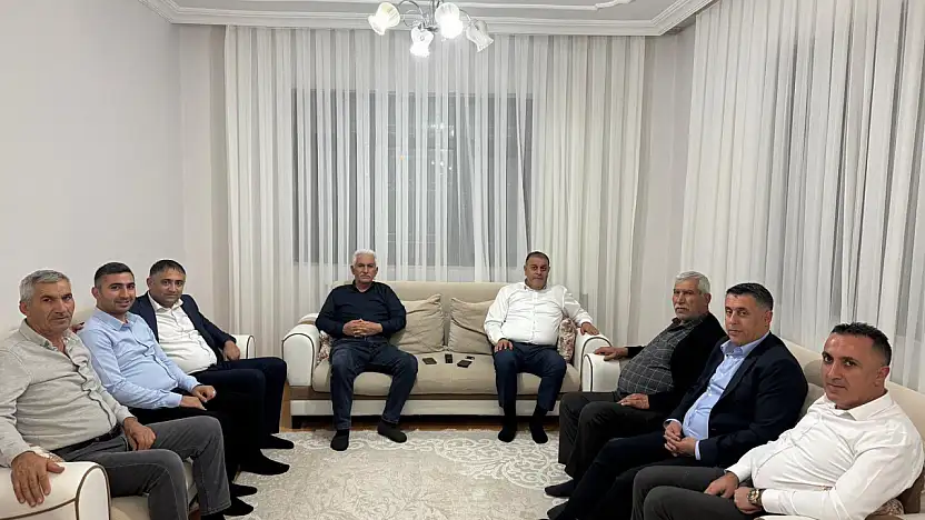 MHP'den 'Hayırlı Günler Komşum' Çıkarması: İl Başkanı Gökhan Gök Yazıhan'da Vatandaşlarla Buluştu