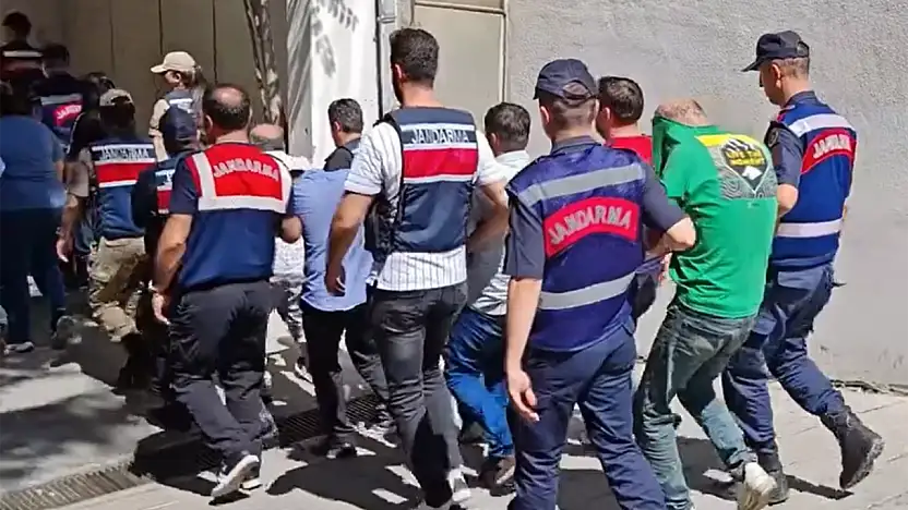 O İllere suç örgütü operasyonu: 74 gözaltı