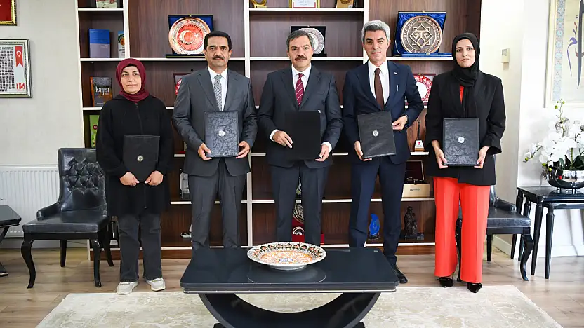 Otizmli Bireyler ve Ailelerine Yönelik Kapsayıcı Üniversite Protokolü
