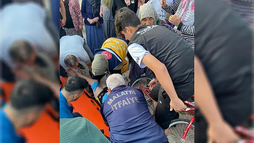 Otomobil çocukların arasına daldı: 3 yaralı