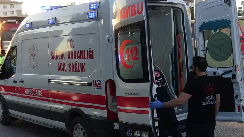 Otomobilin çarptığı yaya yaralandı
