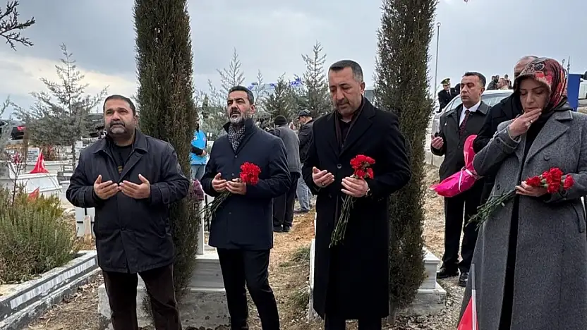 'Reklamlara Göre Her Şey Güllük Gülistanlık, Malatya'nın Haberi Yok'