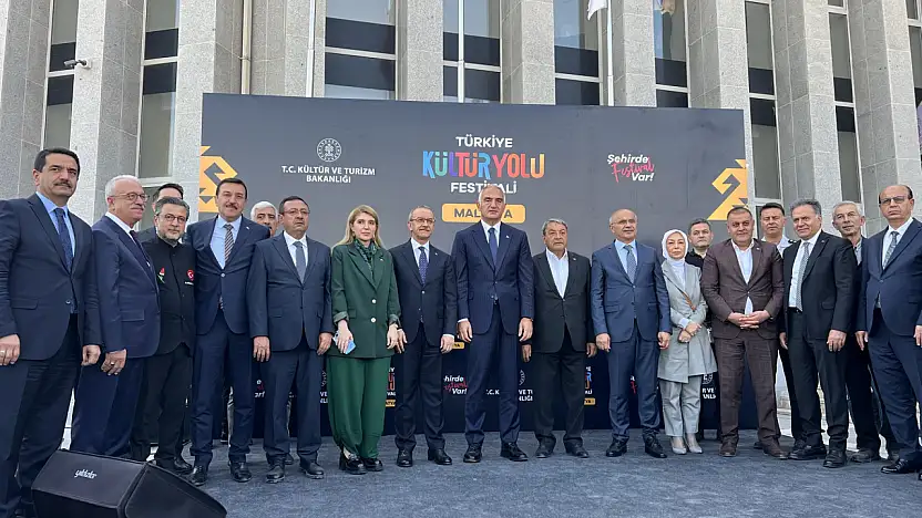 Sanatın Işığı Malatya'da Yandı: Kültür Yolu Festivali Kapılarını Açtı