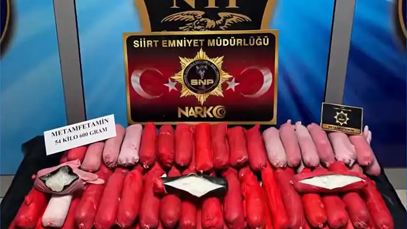 Siirt'te Nefes Kesen Operasyon: Hayvanların Karın Boşluğundan 54,6 Kilo Metamfetamin Çıktı