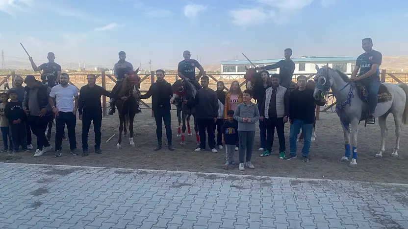 Suat Yıldız'dan Hemşerilere Çağrı: Atlı Cirit Kulübüne Sahip Çıkalım