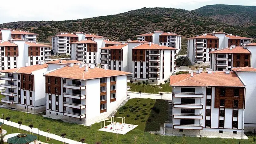 T.C Kimlik numaralarının son rakamı 4 ile bitenler bugün TOKİ başvurusu yapabilecek