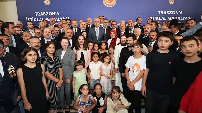 Tarihi Vefa Borcu Ödendi: Trabzon, 101 Yıl Sonra İstiklal Madalyası'na Kavuştu